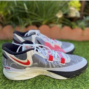 Nike Kyrie XIII Basketball Shoes - White and Red